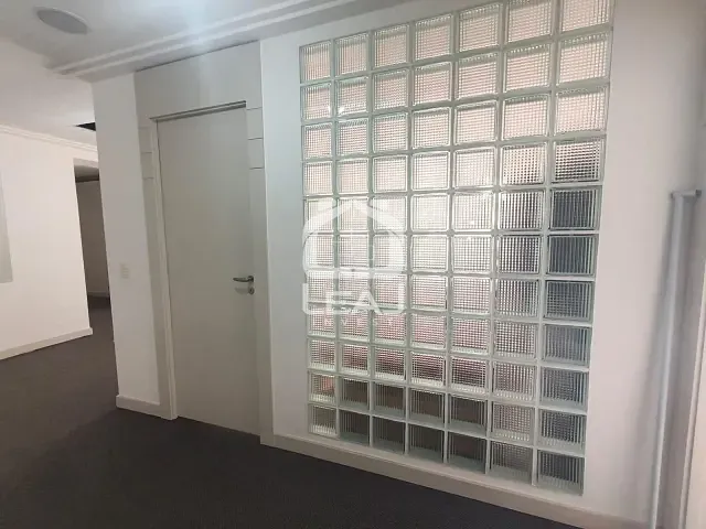 Conjunto comercial com 56m², para alugar, no bairro Jardim Paulista em São Paulo