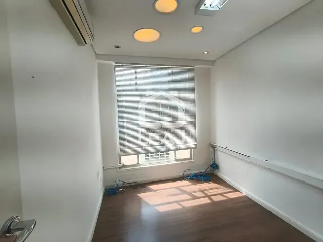 Conjunto comercial com 56m², para alugar, no bairro Jardim Paulista em São Paulo