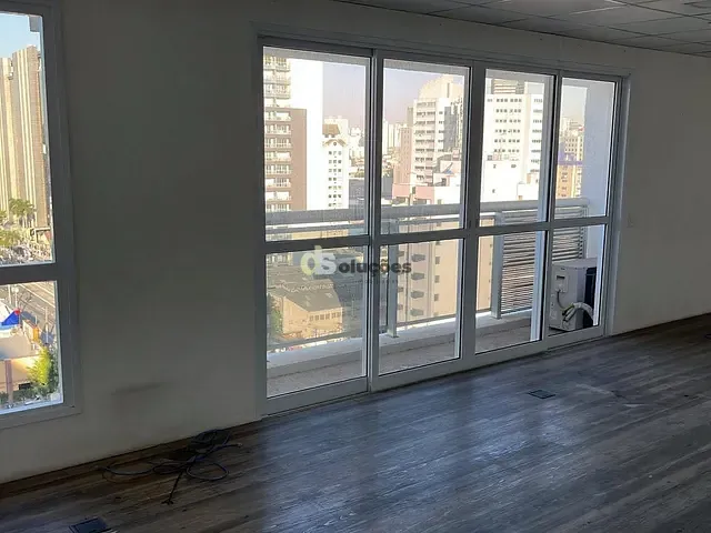 Conjunto comercial à venda, no bairro Várzea da Barra Funda em São Paulo