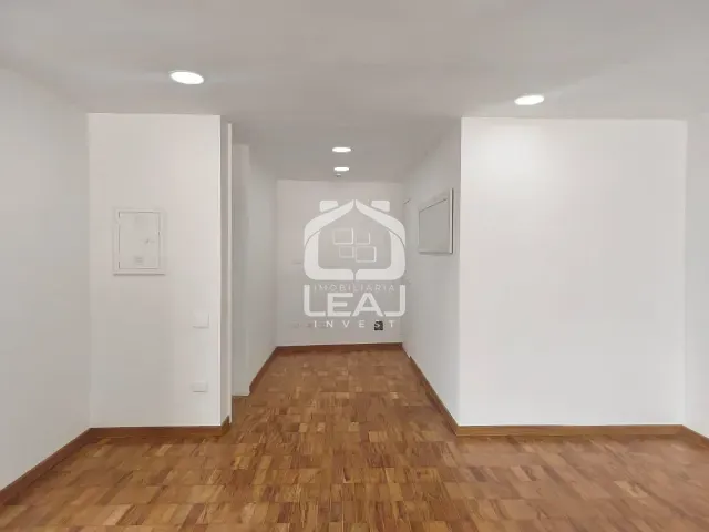 Conjunto comercial com 65m², para alugar, no bairro Jardim Paulista em São Paulo