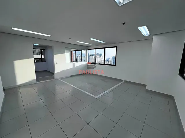 Conjunto comercial para alugar, no bairro Vila Mariana em São Paulo