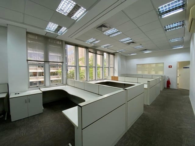 Conjunto comercial com 1188m², à venda ou para alugar, no bairro Bela Vista em São Paulo