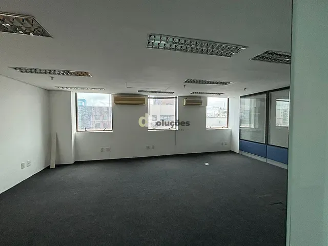 Conjunto comercial à venda, no bairro Jardim Paulista em São Paulo