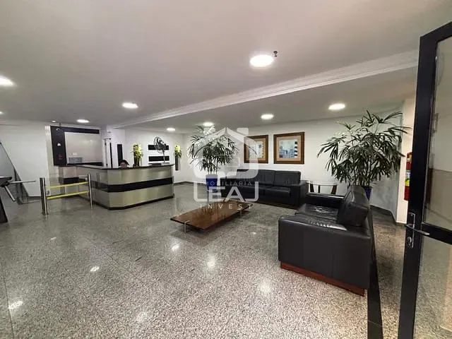 Conjunto comercial com 37m², à venda, no bairro Vila Nova Conceição em São Paulo