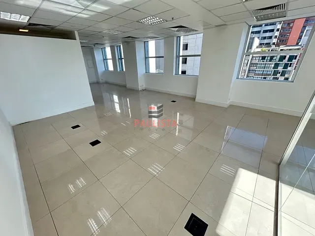 Conjunto comercial para alugar, no bairro Bela Vista em São Paulo