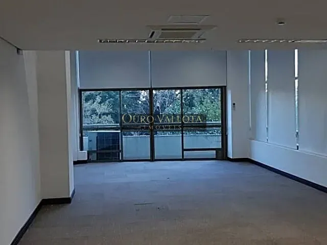 Conjunto comercial com 167m², para alugar, no bairro Itaim Bibi em São Paulo