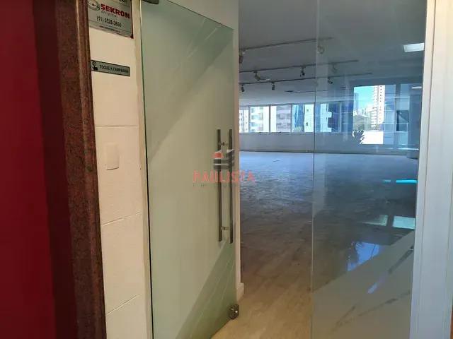 Conjunto comercial para alugar, no bairro Vila Olímpia em São Paulo