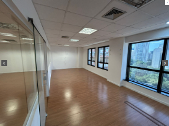 Conjunto comercial com 100m², à venda ou para alugar, no bairro Pinheiros em São Paulo