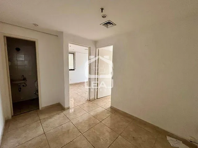 Conjunto comercial com 50m², à venda ou para alugar, no bairro Vila Olímpia em São Paulo