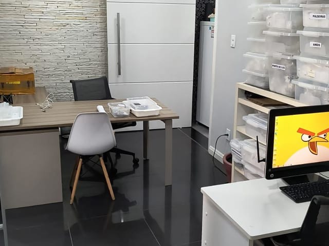 Conjunto comercial com 62m², para alugar, no bairro Vila Buarque em São Paulo
