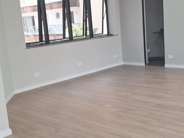 Conjunto comercial com 70m², para alugar, no bairro Jardim Paulista em São Paulo