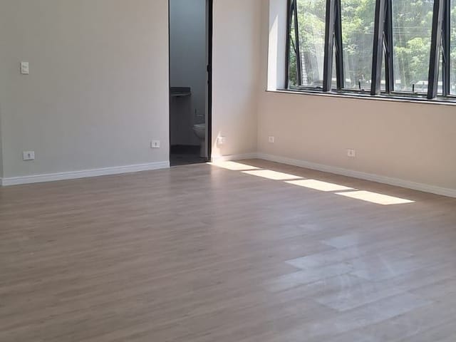 Conjunto comercial com 70m², para alugar, no bairro Jardim Paulista em São Paulo