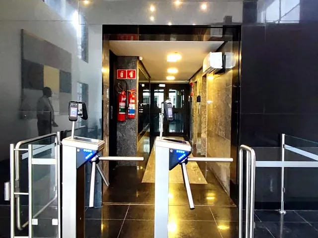 Conjunto comercial à venda ou para alugar, no bairro Itaim Bibi em São Paulo
