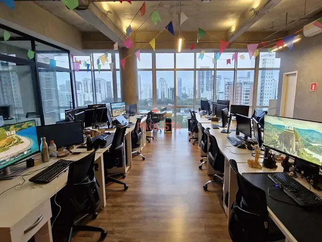 Conjunto comercial à venda, no bairro Brooklin Paulista em São Paulo