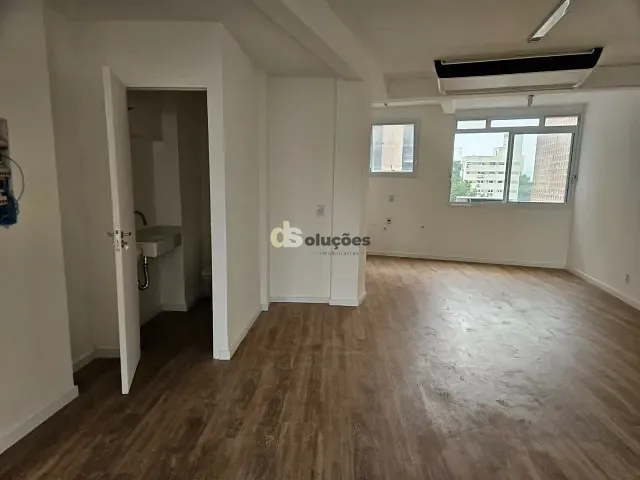 Conjunto comercial para alugar, no bairro Itaim Bibi em São Paulo
