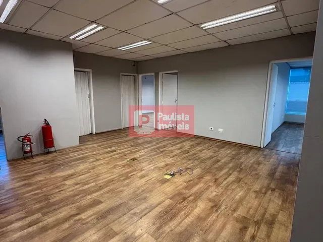 Conjunto comercial com 120m², para alugar, no bairro Vila Mascote em São Paulo