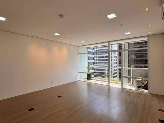 Foto do Conjunto comercial - Conjunto Comercial Sofisticado para venda e locação, Espaço Corporativo Moderno para Executivos no Brooklin Paulista, São Paulo, SP | Paulista Imóveis