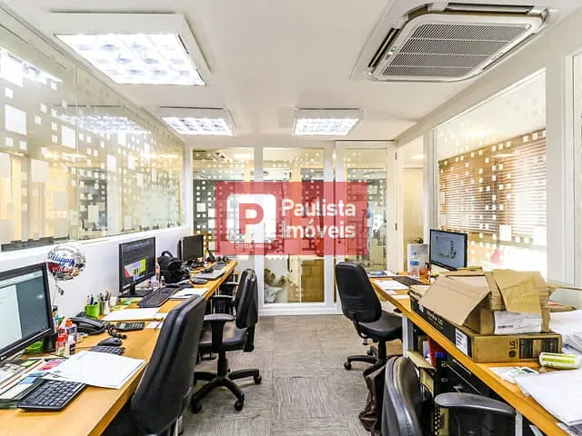 Conjunto comercial com 154m², à venda, no bairro Jardim Paulistano em São Paulo
