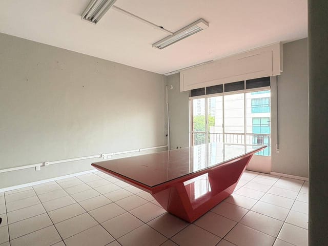 Conjunto comercial com 128m², para alugar, no bairro Bela Vista em São Paulo