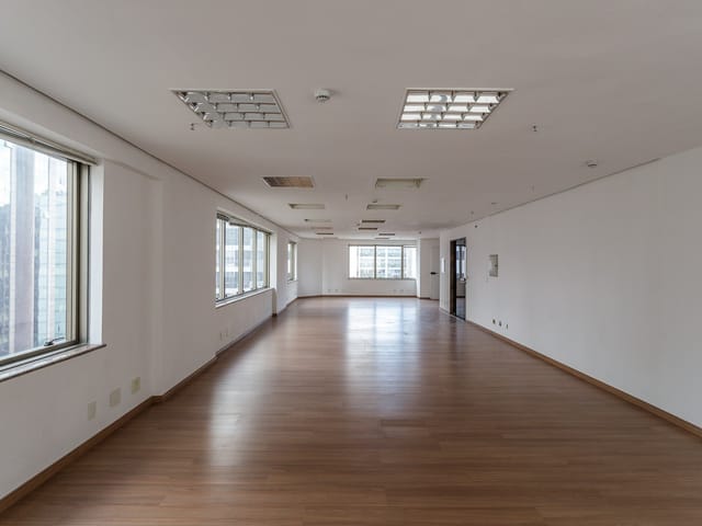 Foto do Conjunto comercial - Conjunto comercial para locação com 116m²,Seu Escritório Premium no Coração do Itaim, São Paulo, SP | Paulista Imóveis