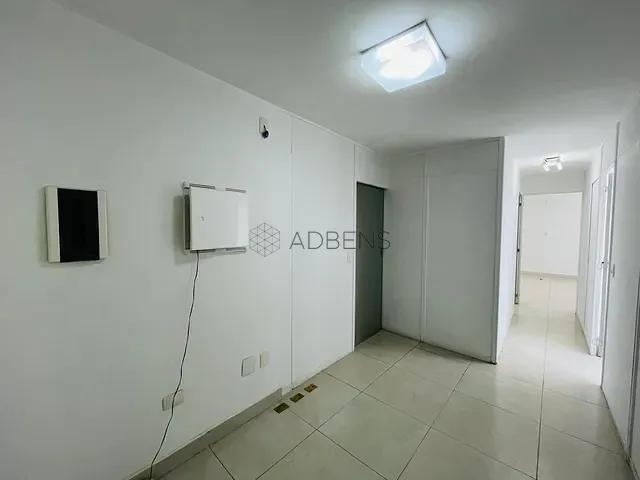 Conjunto comercial à venda ou para alugar, no bairro Paraíso em São Paulo