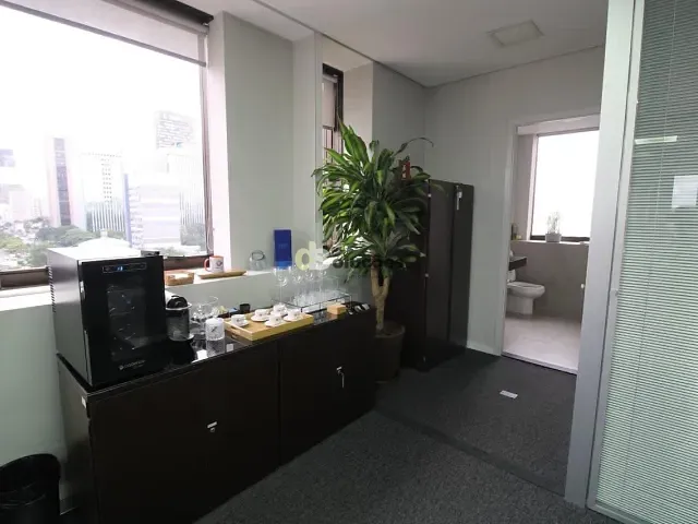 Conjunto comercial para alugar, no bairro Pinheiros em São Paulo