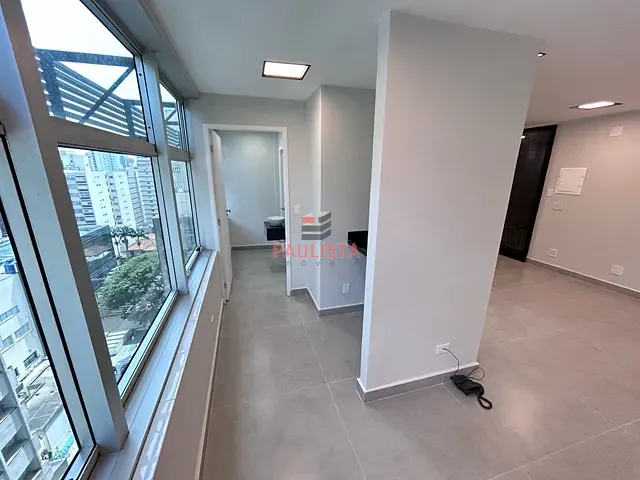 Conjunto comercial com 62m², à venda ou para alugar, no bairro Bela Vista em São Paulo