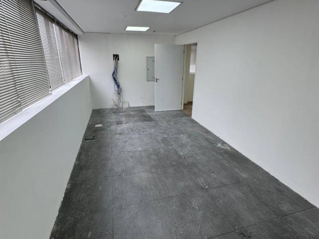 Conjunto comercial com 210m², para alugar, no bairro Vila Monte Alegre em São Paulo