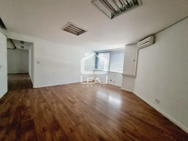 Conjunto comercial com 220m², à venda ou para alugar, no bairro Cidade Monções em São Paulo