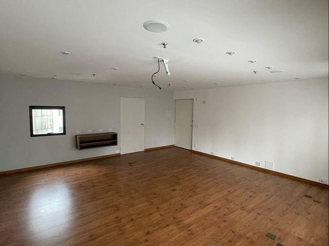 Conjunto comercial com 45m², à venda, no bairro Brooklin Paulista em São Paulo