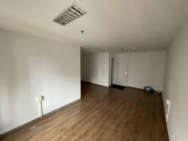 Conjunto comercial com 42m², à venda, no bairro Brooklin Paulista em São Paulo