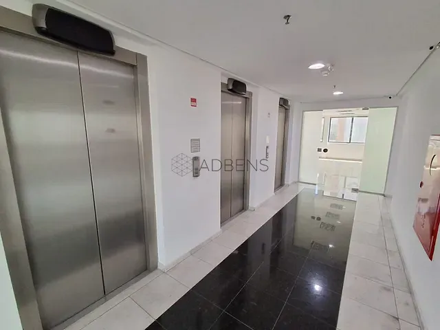 Conjunto comercial para alugar, no bairro Vila Mariana em São Paulo