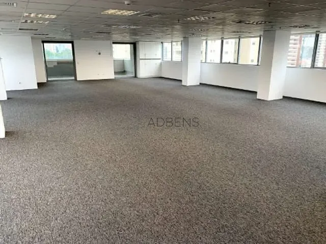 Conjunto comercial para alugar, no bairro Jardim Caravelas em São Paulo