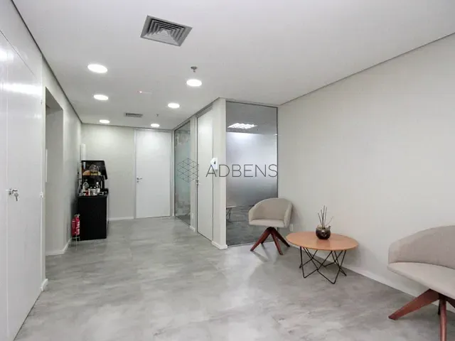 Conjunto comercial para alugar, no bairro Vila Olímpia em São Paulo