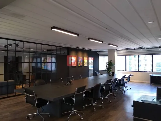 Conjunto comercial com 292m², para alugar, no bairro Cidade Monções em São Paulo