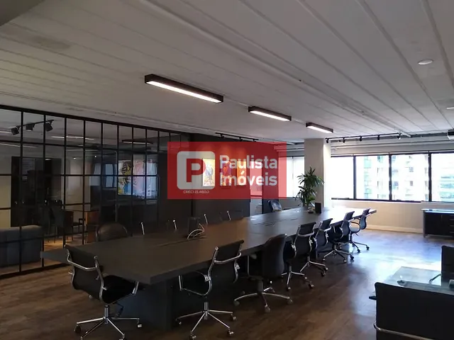 Conjunto comercial com 292m², para alugar, no bairro Cidade Monções em São Paulo