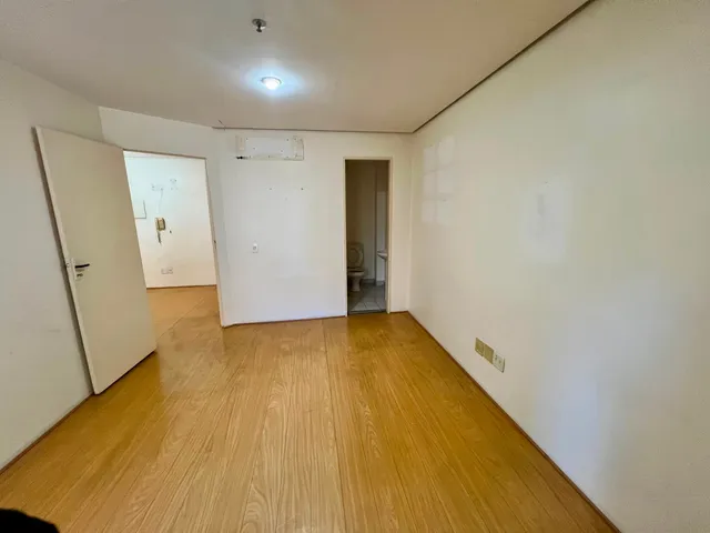 Conjunto comercial com 45m², à venda, no bairro Vila Mariana em São Paulo