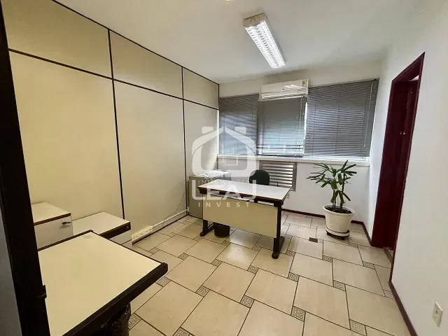 Conjunto comercial com 63m², à venda ou para alugar, no bairro Itaim Bibi em São Paulo