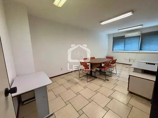 Conjunto comercial com 63m², à venda ou para alugar, no bairro Itaim Bibi em São Paulo