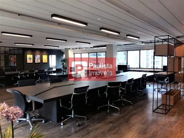 Conjunto comercial com 389m², à venda ou para alugar, no bairro Cidade Monções em São Paulo