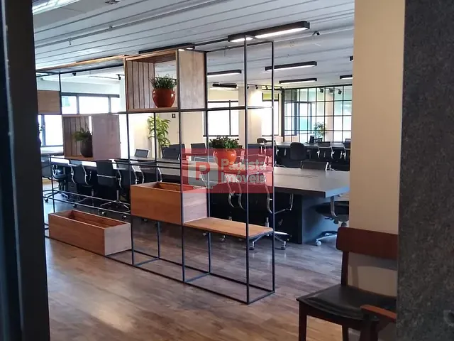 Conjunto comercial com 389m², à venda ou para alugar, no bairro Cidade Monções em São Paulo