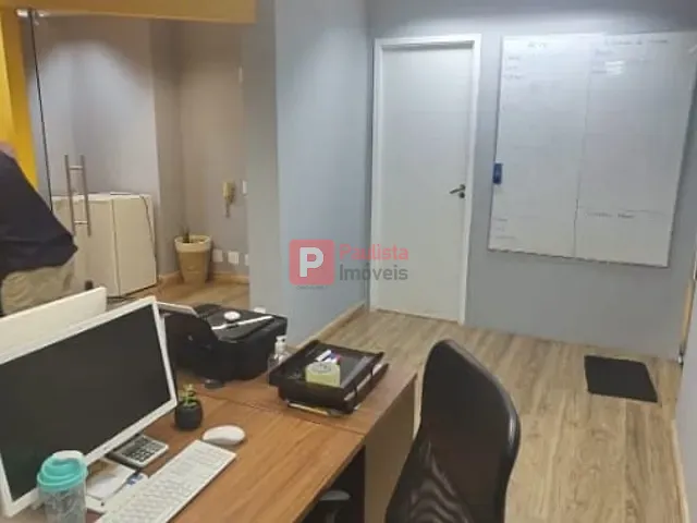 Conjunto comercial com 70m², à venda, no bairro Chácara Santo Antônio (Zona Sul) em São Paulo