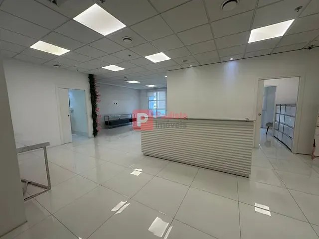 Conjunto comercial com 320m², à venda ou para alugar, no bairro Vila São Francisco (Zona Sul) em São Paulo