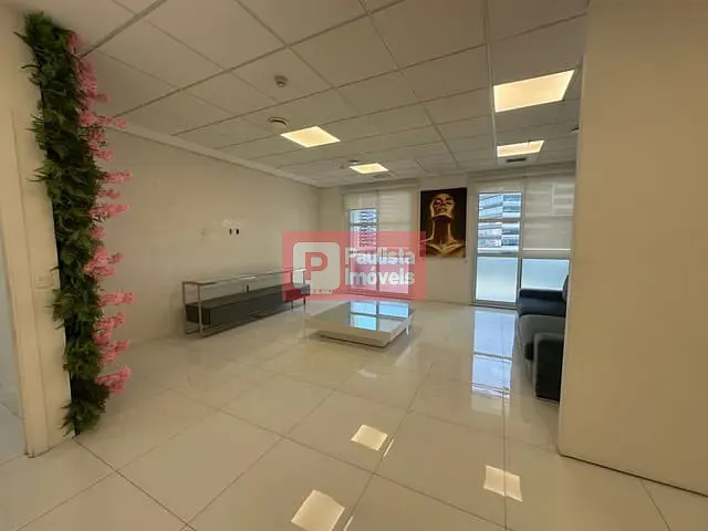 Conjunto comercial com 320m², à venda ou para alugar, no bairro Vila São Francisco (Zona Sul) em São Paulo