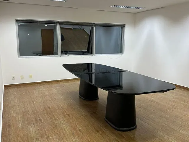 Conjunto comercial para alugar, no bairro Vila Olímpia em São Paulo