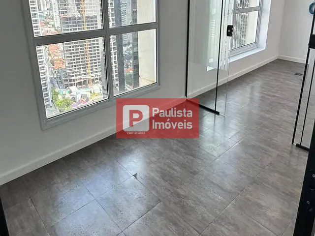 Conjunto comercial com 160m², para alugar, no bairro Vila Cordeiro em São Paulo