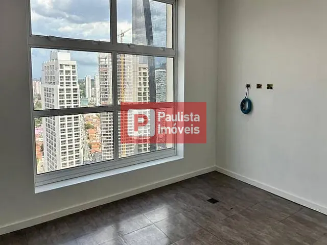 Conjunto comercial com 160m², para alugar, no bairro Vila Cordeiro em São Paulo