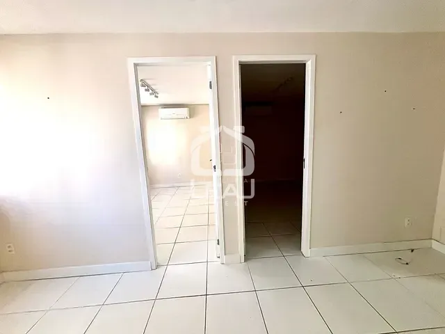 Conjunto comercial à venda ou para alugar, no bairro Itaim Bibi em São Paulo