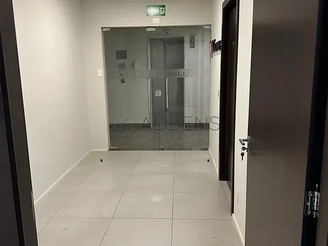 Conjunto comercial à venda ou para alugar, no bairro Bela Vista em São Paulo