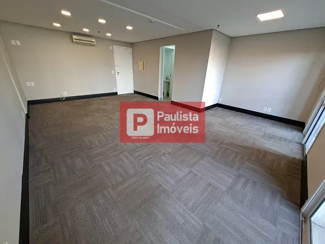 Conjunto comercial com 45m², para alugar, no bairro Vila Almeida em São Paulo